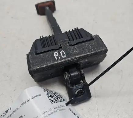 Front door check strap stopper