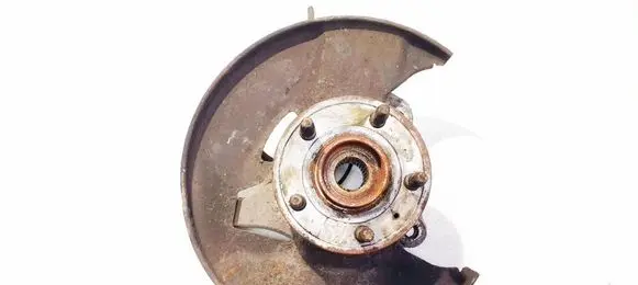 Front wheel hub