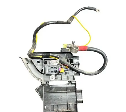Audi A6 S6 C6 4F Battery relay fuse 4F0915519