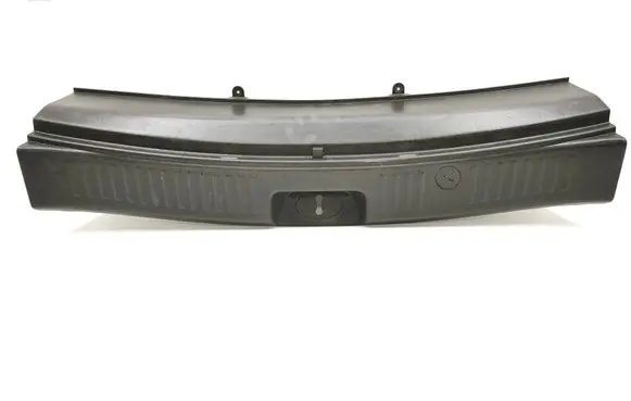 KIA Sorento Trunk/boot sill cover protection 857702P000