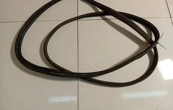 Ford C-MAX II Trunk rubber seal (body) 