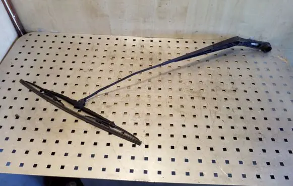 Mazda Premacy Front wiper blade arm J54A1398