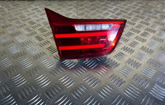 BMW 4 F32 F33 Tailgate rear/tail lights 7296101