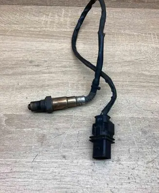 Skoda Octavia Mk2 (1Z) Lambda probe sensor 03L906262 0281004085 BPF
