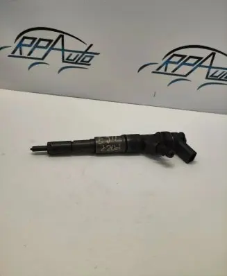 BMW X3 E83 Fuel injector 7793836 0445110