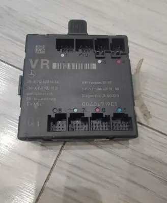 Mercedes-Benz E W212 Door control unit/module A2129004302