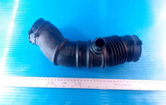 Toyota Sienna XL40 IV Air intake duct part 17881F0160 ASSY 17880F0160