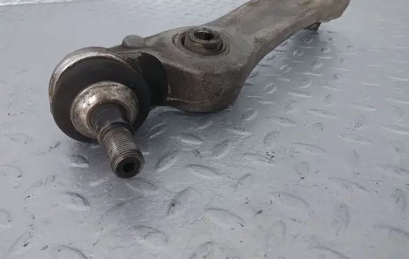 BMW 5 GT F07 Front lower control arm/wishbone 31126798108 6798108