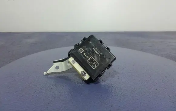 Toyota Corolla E160 E170 Other control units/modules 8996012650