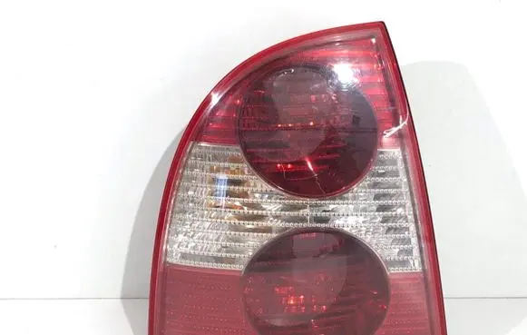 Volkswagen PASSAT B5.5 Rear/tail lights 3B5945095AE