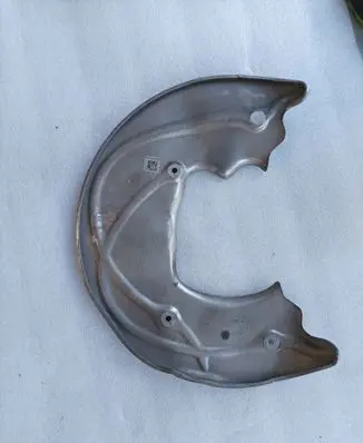 Audi A4 S4 B9 Rear brake disc plate dust cover 8W0615311E