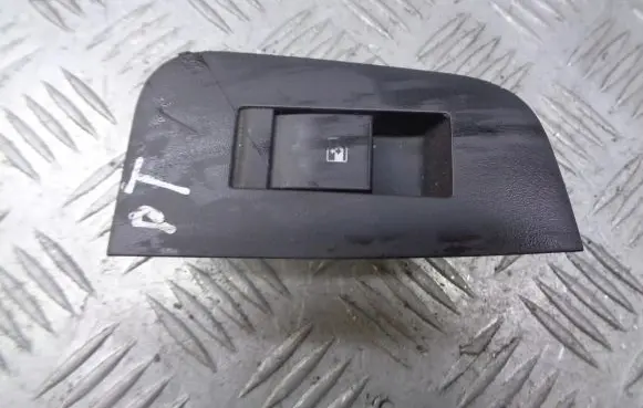 Chevrolet Epica Quarter vent window switch 