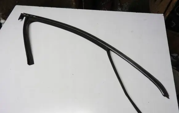 Peugeot 508 Rubber seal loading door 42356436frf