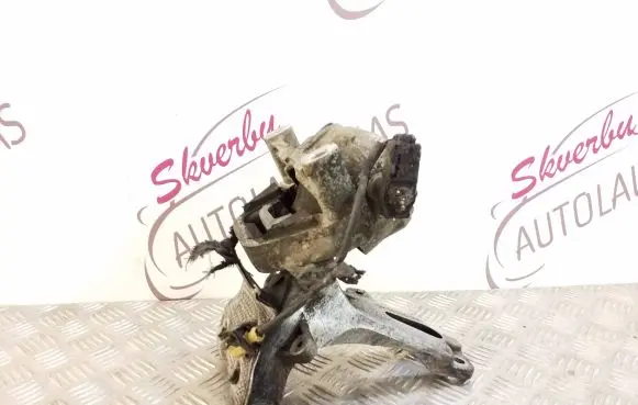 Audi A8 S8 D4 4H Engine mounting bracket 4G0199308AB