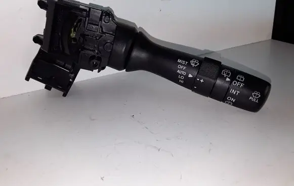Lexus RX 330 - 350 - 400H Wiper control stalk 173848