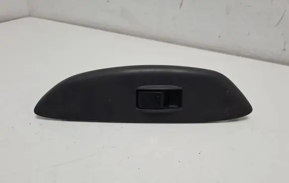 Toyota Yaris Electric window control switch
