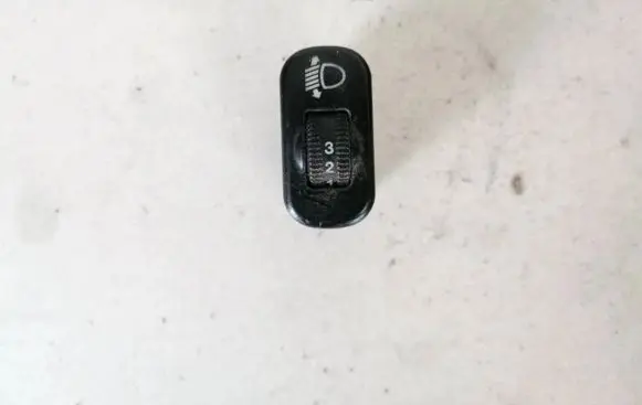 Mercedes-Benz Sprinter W901 W902 W903 W904 Headlight level height control switch 0005444831 3220.0101