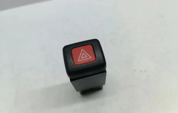 Mitsubishi Space Star Hazard light switch MR270315