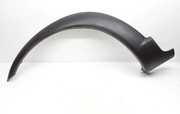 Volvo XC70 Front arch trim 8620128