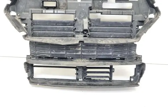 Ford Edge II Intercooler air guide/duct channel GT4B8475DB