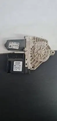 Front door window regulator motor