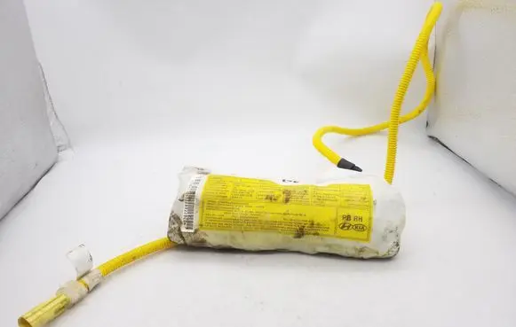 Hyundai i20 (PB PBT) Seat airbag 889201J000 1J88921000