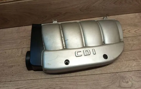 Mercedes-Benz E W211 Engine cover (trim) A6110101167