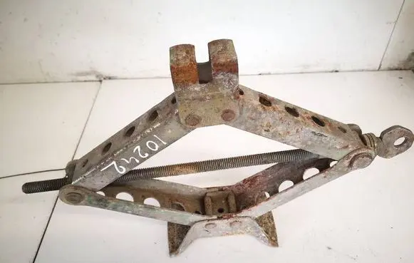 Volvo S40, V40 Lift Jack 