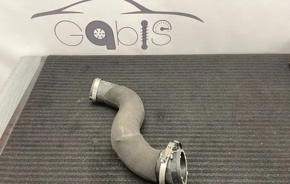 Porsche Macan (95B) Air intake hose/pipe 8R0145993C