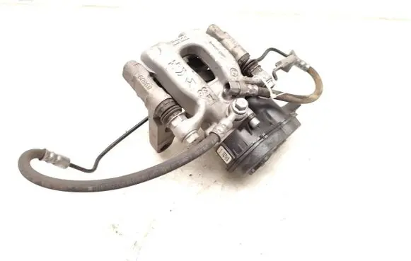 Peugeot 2008 II Rear brake caliper 9842295180