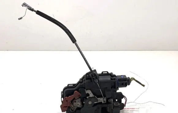 Skoda Fabia Mk1 (6Y) Front door lock 3B1837015AR