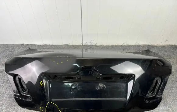 Toyota Camry Tailgate/trunk/boot lid