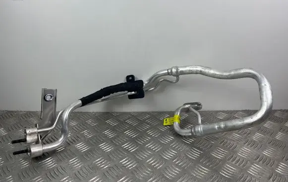 Jeep Grand Cherokee Air conditioning (A/C) pipe/hose 68217214AD