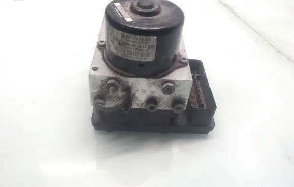 Mercedes-Benz C W203 ABS Pump A2095452532