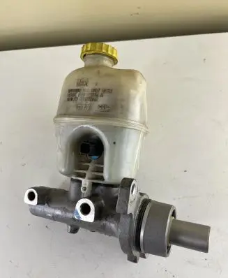 Dodge RAM 1500 DS Master brake cylinder