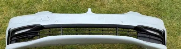 BMW 5 G30 G31 G38 Front bumper 7385336 7275841