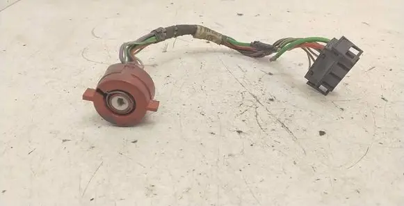 BMW 3 E36 Ignition lock contact 1378138 826878
