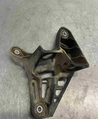 Volkswagen Caddy Gear shift cable bracket 1K0711789G