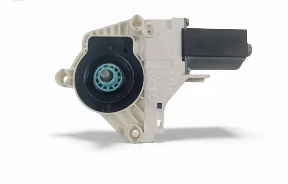 Audi A5 8T 8F Front door window regulator motor 8T0959801A