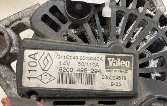 Renault Laguna II Generator/alternator 8200495294 605004518 2543342A