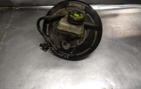 Renault Scenic II - Grand scenic II Brake booster 8200453735