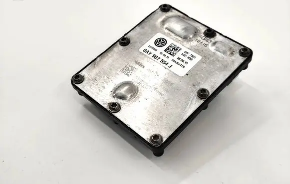 Volkswagen Tiguan Transfer box differential control unit 0AY907554J