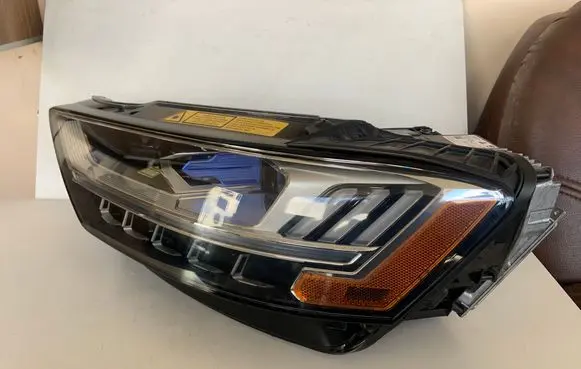 Audi A8 S8 D5 Headlight/headlamp 4N0941113B