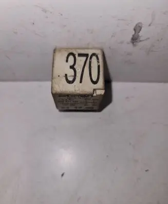 Audi A6 S6 C6 4F Other relay 8521875 8D0951253 11200