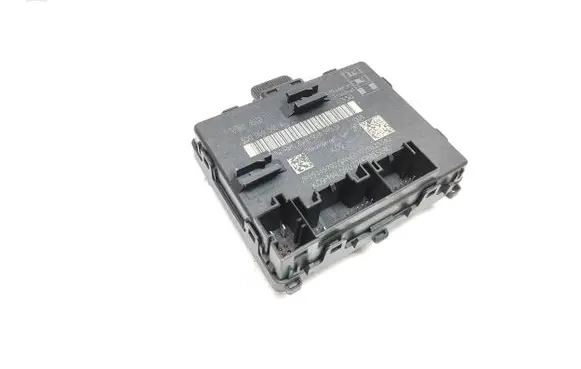 Audi Q2 - Door control unit/module 5Q0959595K 8W1959595D