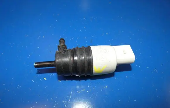 Mercedes-Benz C W205 Windshield washer spray nozzle 0998660121 S512783