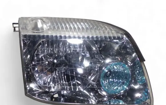 Nissan X-Trail T30 Headlight/headlamp RHD