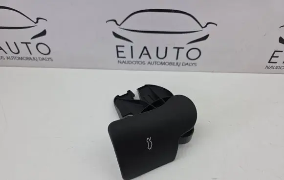 Audi Q2 - Engine bonnet (hood) release handle 8T2823633 81C823533A