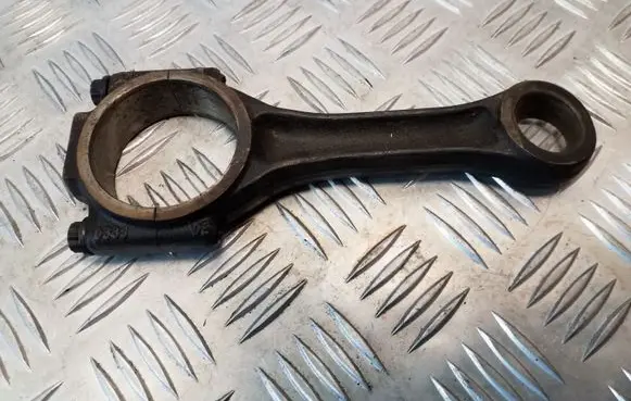 Volkswagen Touareg I Connecting rod/conrod 