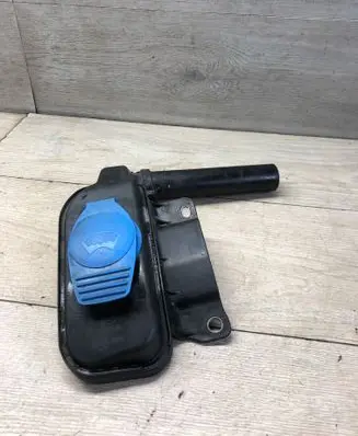 Audi Q5 SQ5 8R Window washer liquid tank fill tube 8R0955452A